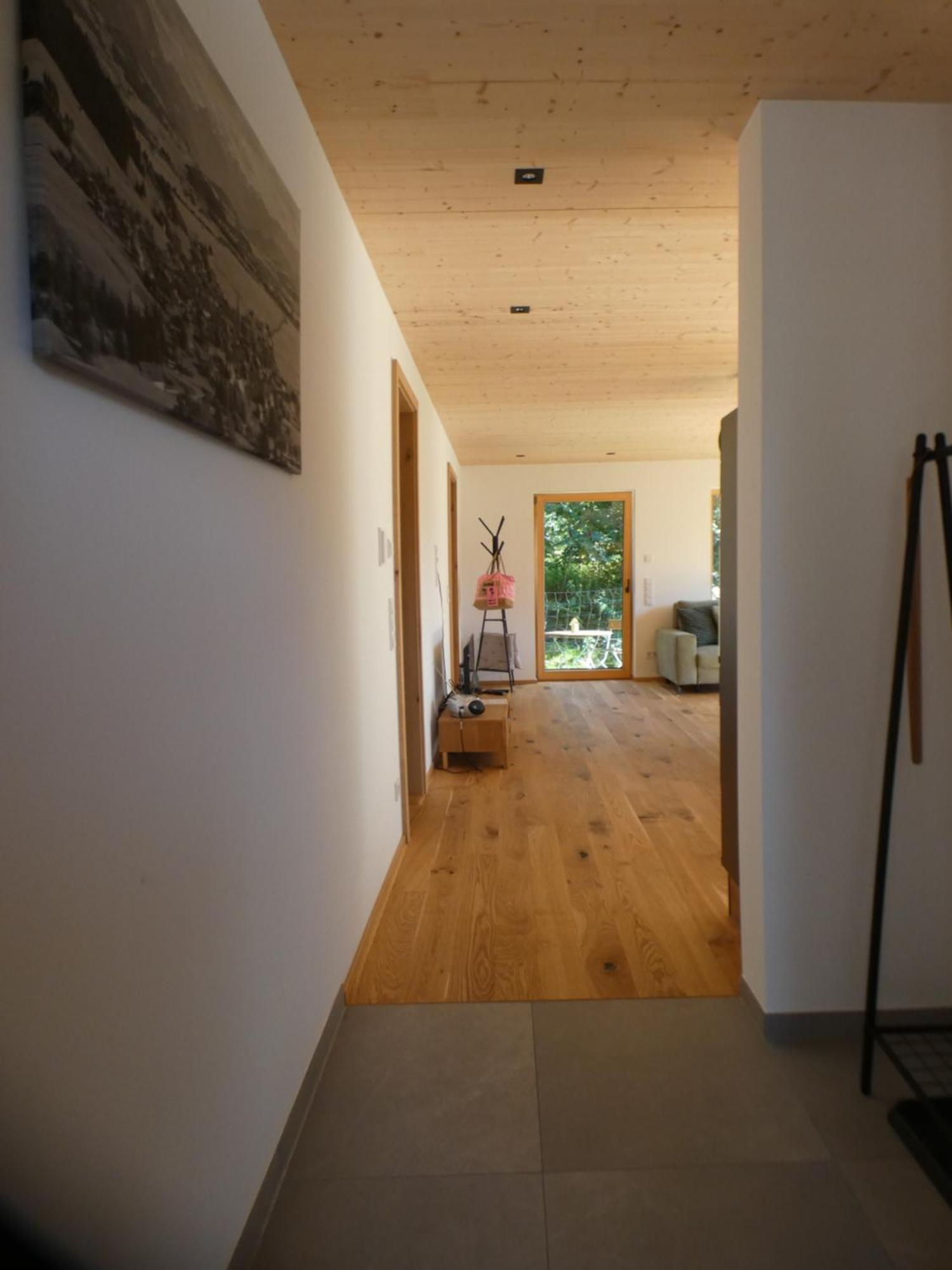 Stylische In Bestlage In Neugebautem Holzhaus Mit *